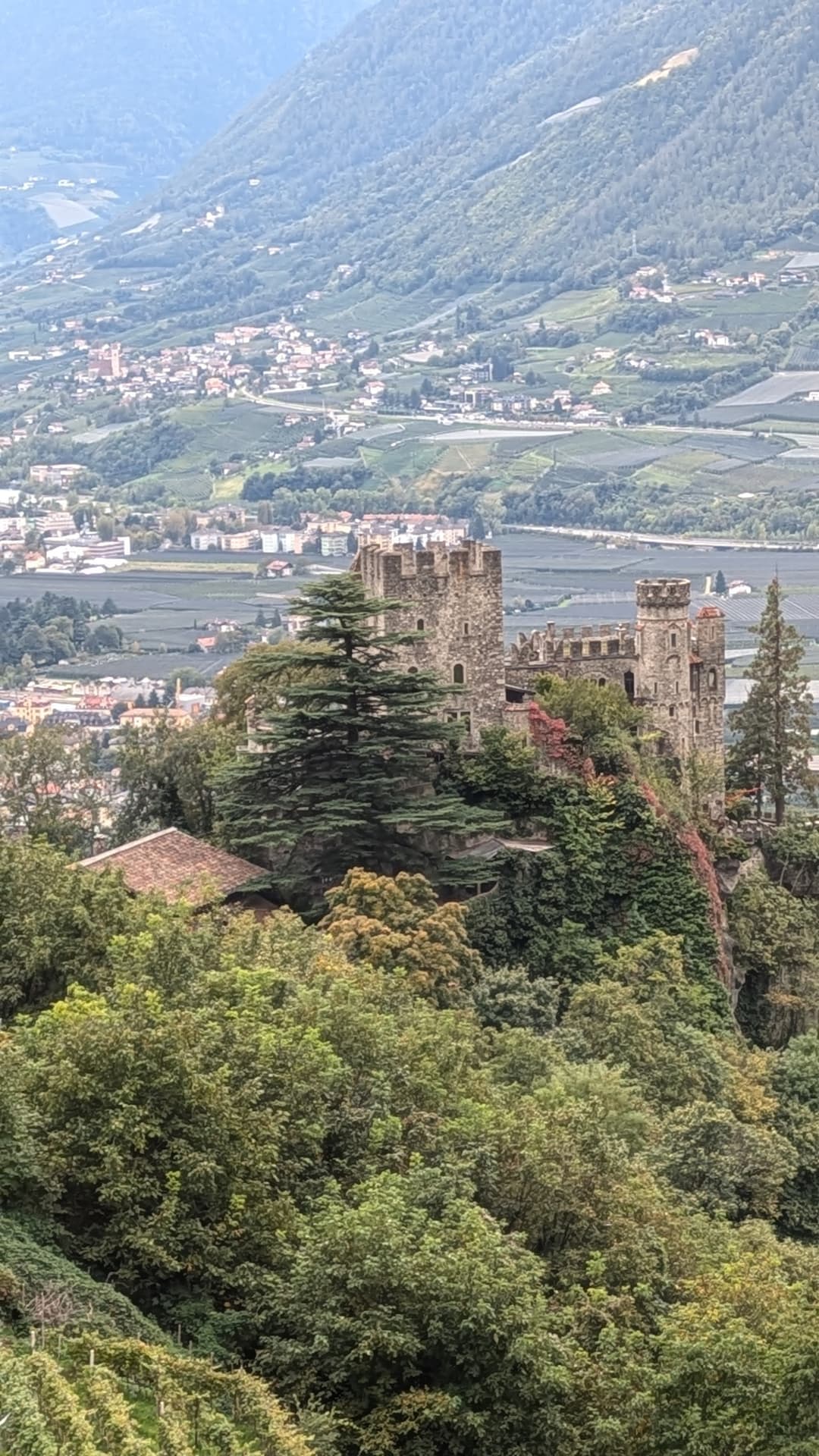 Castel Fontana