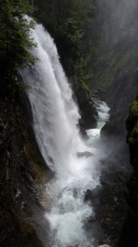Las cascadas de Riva en Campo Tures